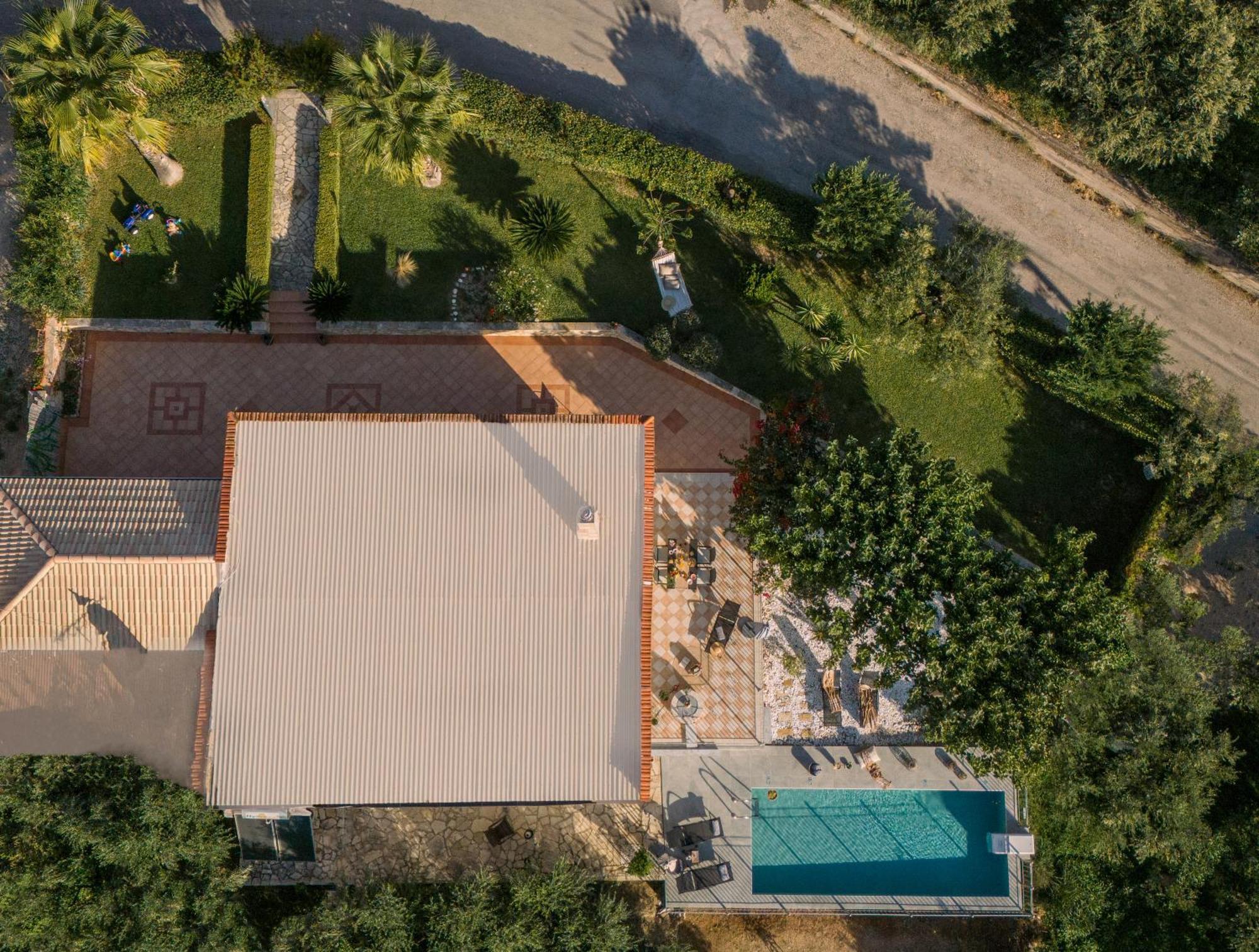 Villa Vrisi Fagias Esterno foto